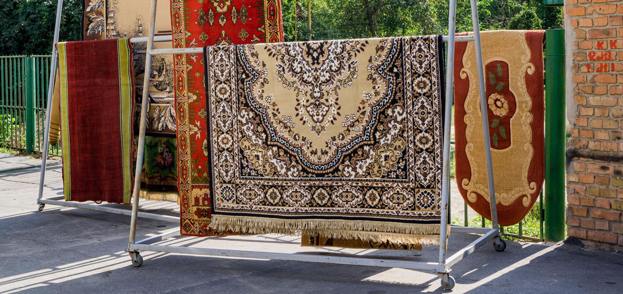 Hand washing & repair of fine rugs